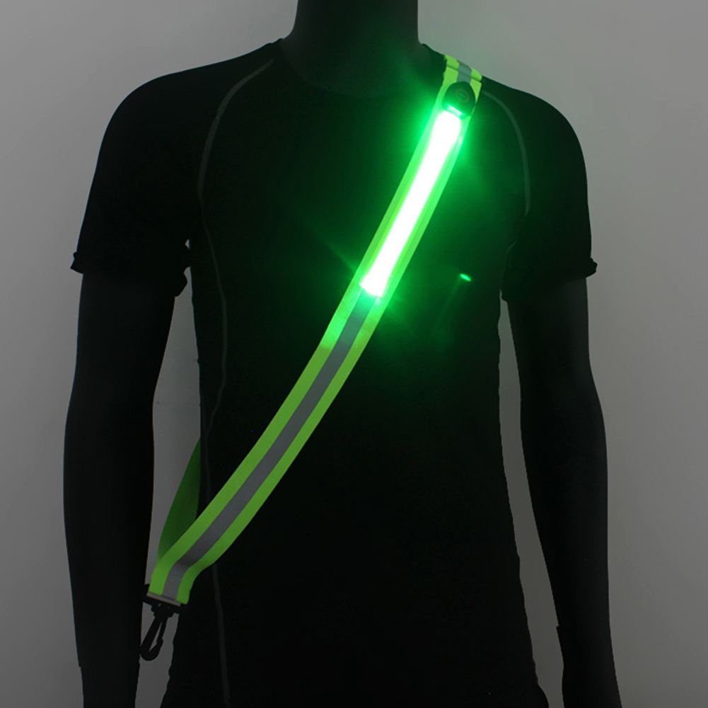 Running Gear Green - USB Şarj Edilebilir Yansıtıcı Yürüyüş Ekipmanı